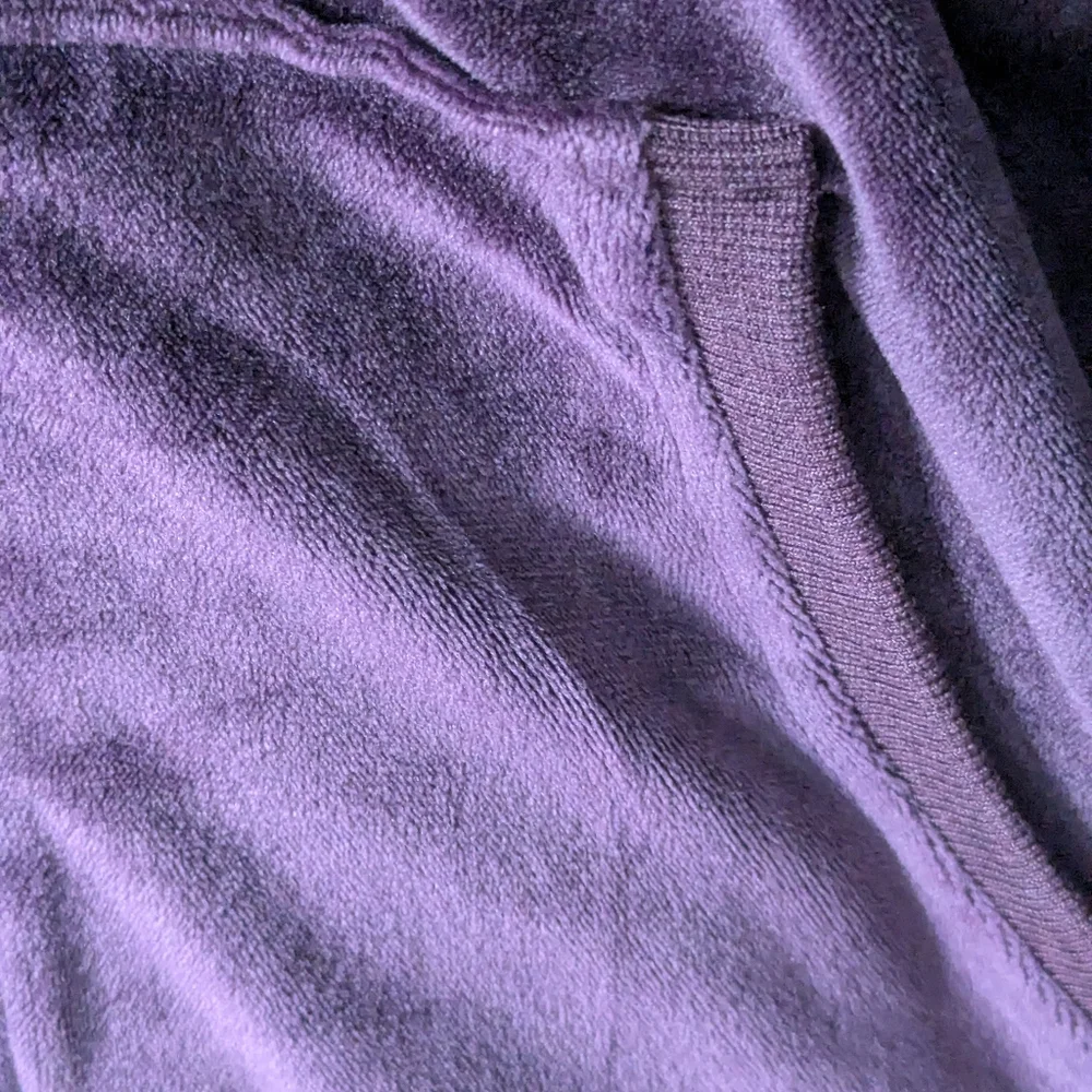 Lounge Wear Set - Picture 4 of 4